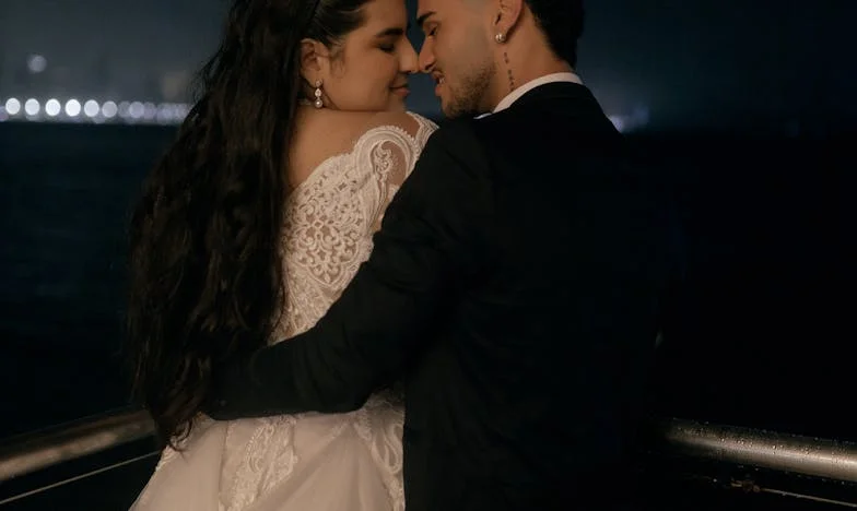 "Ha nem ülsz le az asztalhoz a családommal, csak főzz és teríts meg, aztán menj el!" – Egy feleség vallomása a családi elvárásokról és a határok kereséséről