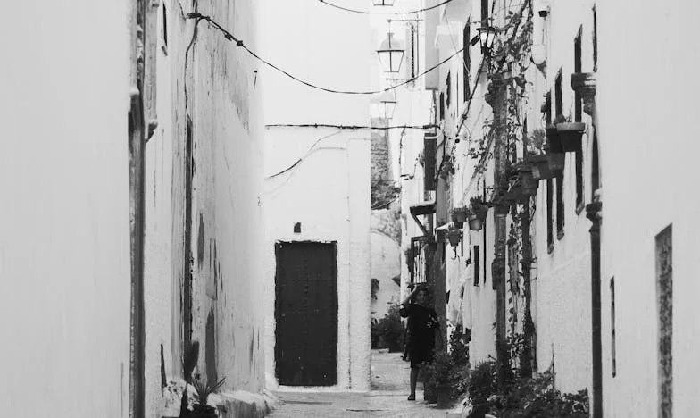 „Ki vagyok én valójában?” – Egy névtelen férfi és Eszter története a budapesti télből