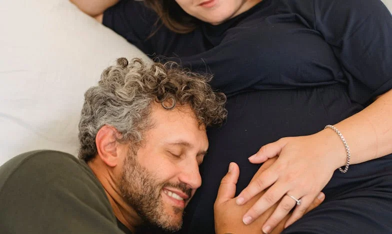 Soha ne engedj be egy egyedülálló barátnőt: Anyám hangja és az én magányom – Anna története