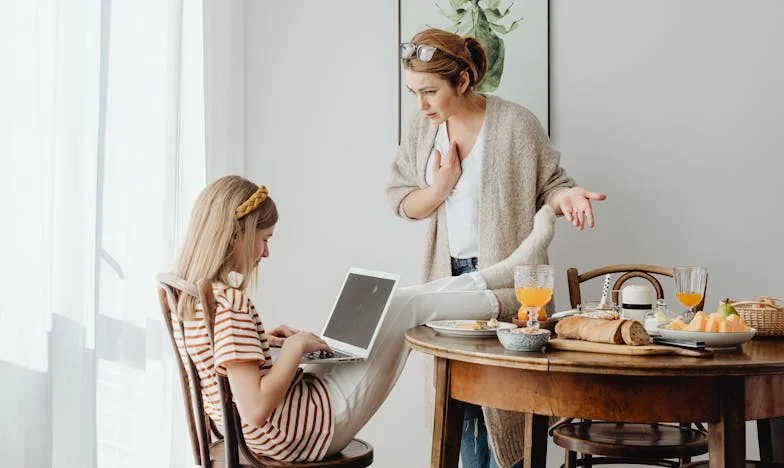 Tanácsot kérek: Lányunkat már fel sem ismerjük – mi történt vele?