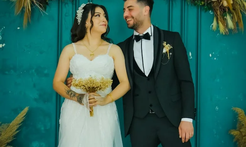 Árulás a vacsoraasztalnál: Az én történetem – Eszter naplója