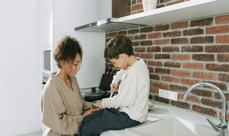 Egy hívás, amely mindent megváltoztatott: Amikor a múlt újra bekopog