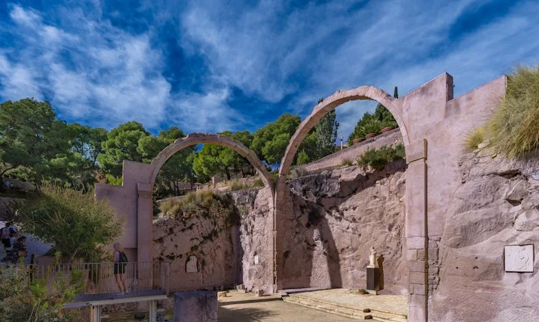 Entre la distancia y el pan: la decisión que rompió mi hogar