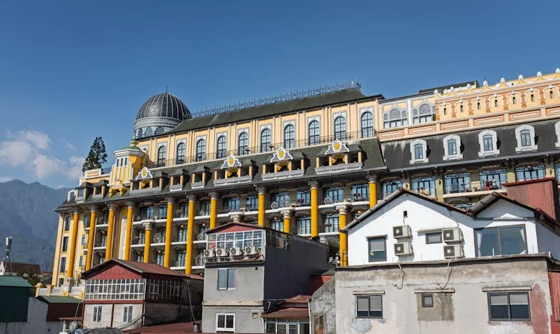 Veinte años de silencio: La historia de un rencor entre vecinos