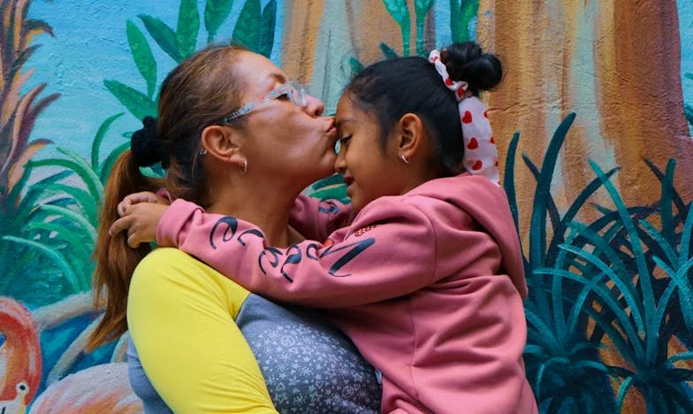 Cuando el hogar se convierte en un lugar ajeno: La historia de María y su familia