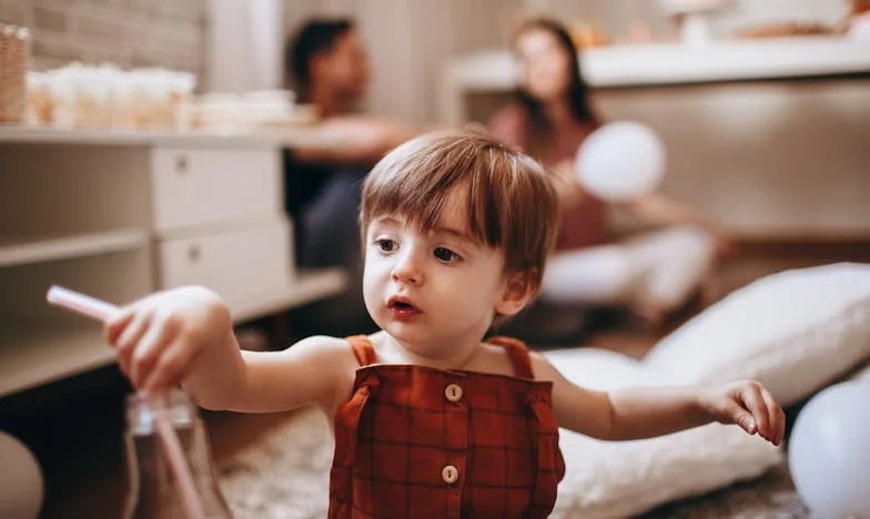 Cicatrices en la mesa: Cuando la familia se rompe