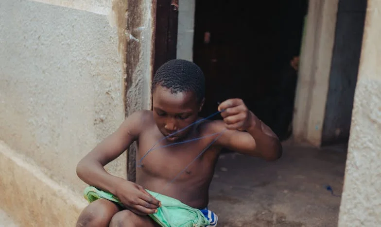 El padre que comía gachas para que su hijo pudiera cenar solomillo: Historia de un sacrificio silencioso