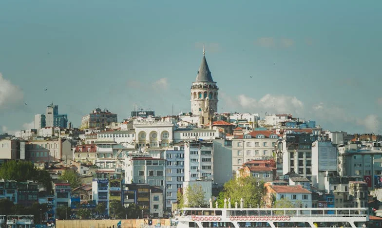 El precio de la libertad: Mi vida entre el miedo y el coraje