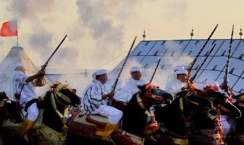 "Este es el piso de mi hijo, y tú aquí no eres nadie" – La historia que me rompió y me reconstruyó