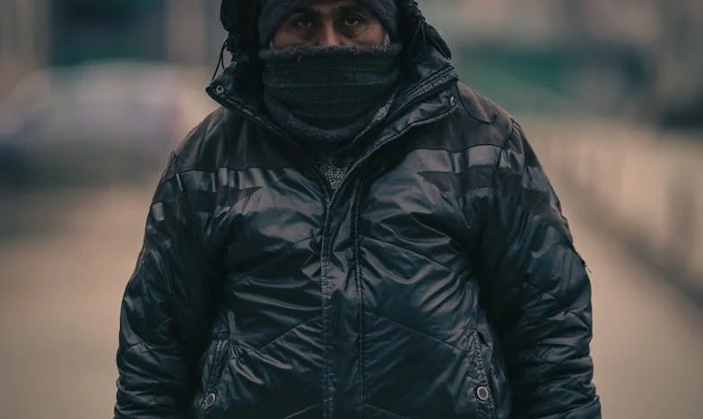 Sombras en el salón: la herida invisible de mi familia