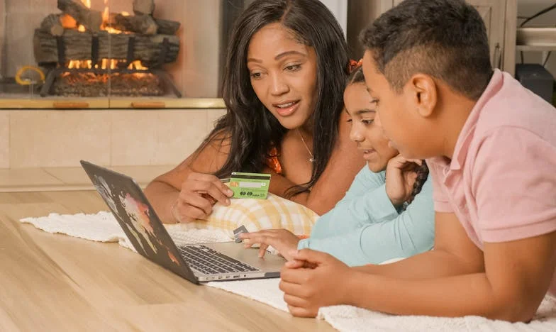 Diez años de silencio: cuando el padre ausente vuelve a llamar a la puerta