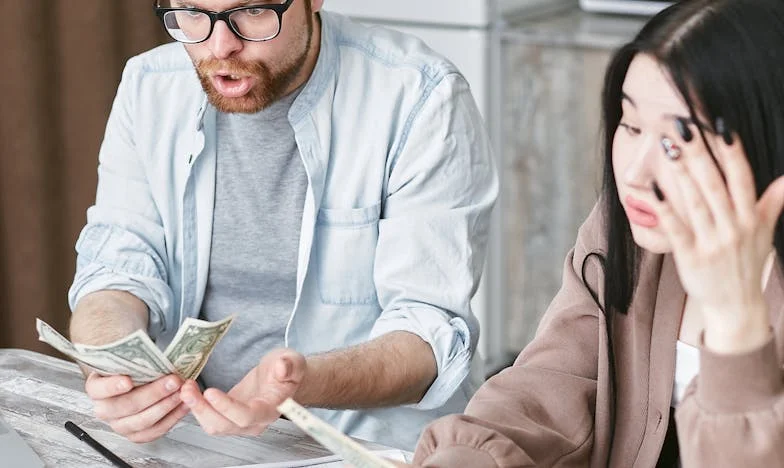 No por esto compramos esta casa: Cuando mi familia convirtió mi hogar en una pesadilla