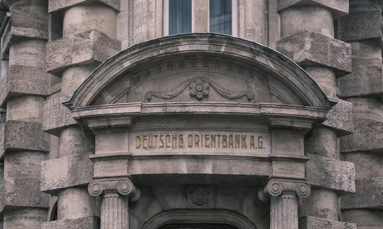 ¡Ya basta! Mi casa no es un hostal: la historia de una familia y sus límites