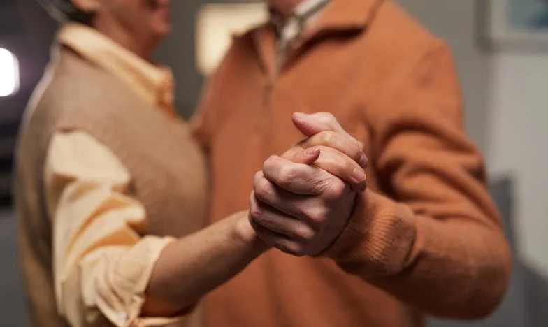 La carta que cambió mi vida: entre el deber hacia mis padres y el derecho a mi felicidad