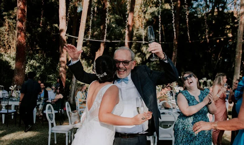 Mi marido me dejó por otra y, quince años después, volvió pidiéndome ayuda