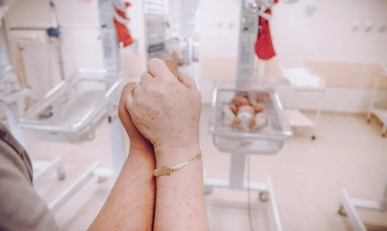 ¿Quién controla el dinero en casa? Mi historia de amor, dinero y silencios rotos