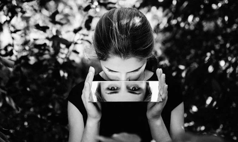 Sombras en la cuna: El secreto de los gemelos