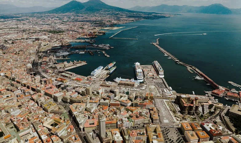 Una decisión – historia de humanidad en la sombra de la pobreza. La vida de María en Vallecas