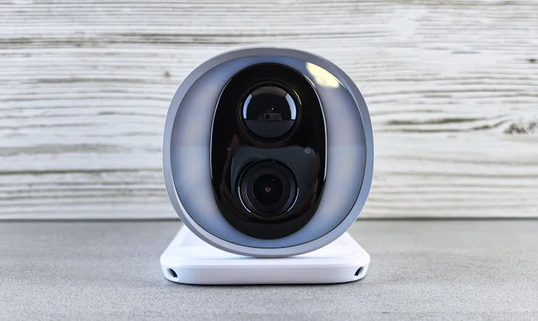 Cuando Mi Marido Se Fue de Viaje y Mi Suegra Me Echó de Casa: Una Historia de Traición y Valentía