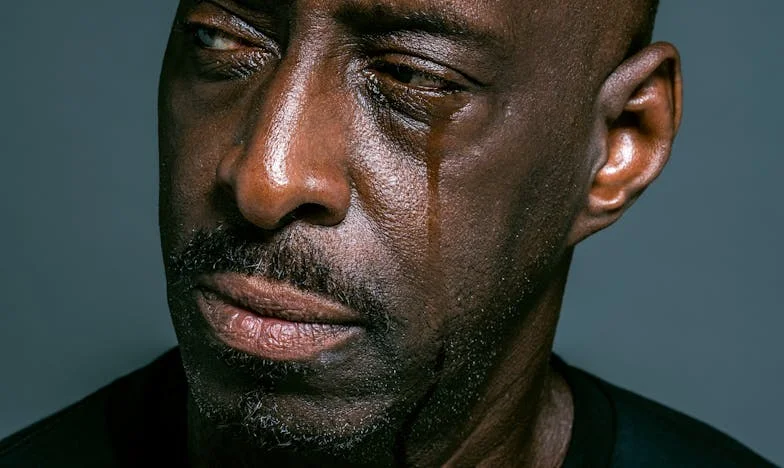 Cuando Sergio Volvió: Una Noche de Lluvia y Decisiones