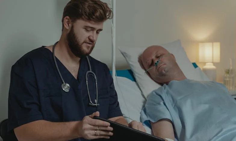 Cuando la sangre no basta: La decisión de un padre entre la familia y la humanidad