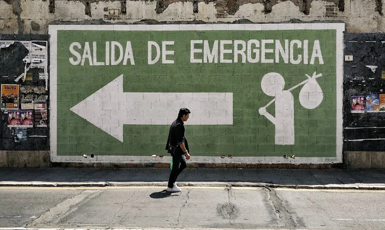 El Recibo en la Basura: Cuando la Confianza Cuesta Más que el Dinero