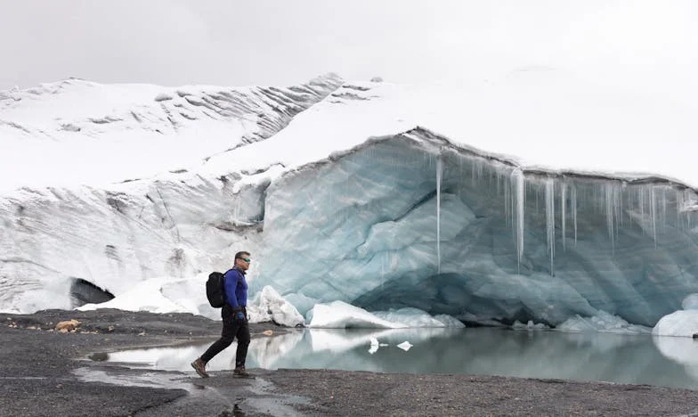 Das verlorene Portemonnaie und das Gesicht aus der Vergangenheit – Eine Reise durch Erinnerungen und Familiengeheimnisse