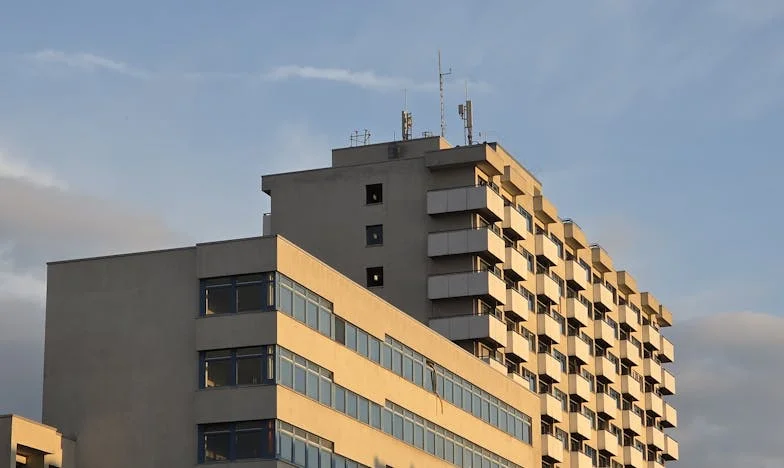 Przeprowadziliśmy Mamę do Miasta, by Pomagała z Dziećmi. Ale Ona Miała Własne Plany…