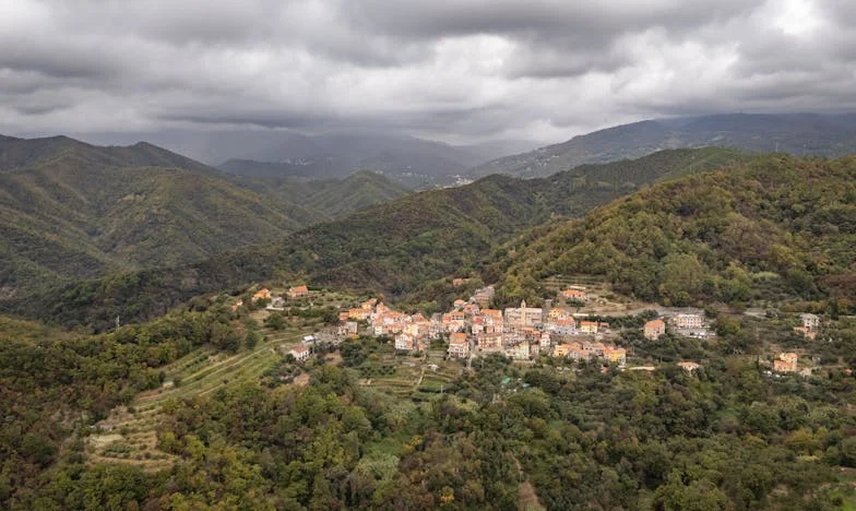 Kiedy pierwszy raz powiedziałam „nie” mojej mamie: Opowieść o wolności, winie i rodzinnych więzach