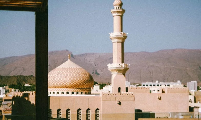 Świeca na wietrze: Moje życie między zdradą a przebaczeniem – opowieść Magdy, lekarki z Krakowa