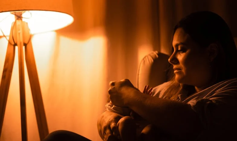 Co nasi sąsiedzi o nas myśleli: Opowieść o miłości, uprzedzeniach i murze, który nas podzielił