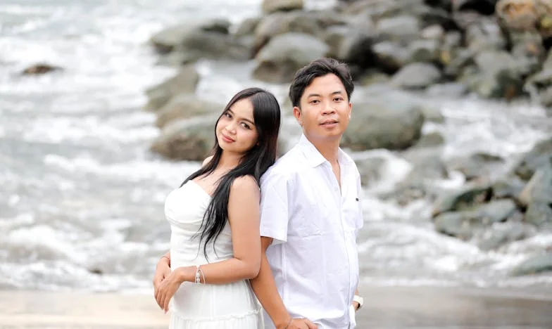 Gorzka prawda pod jednym dachem: Czy siostrzana miłość przetrwa niesprawiedliwość?