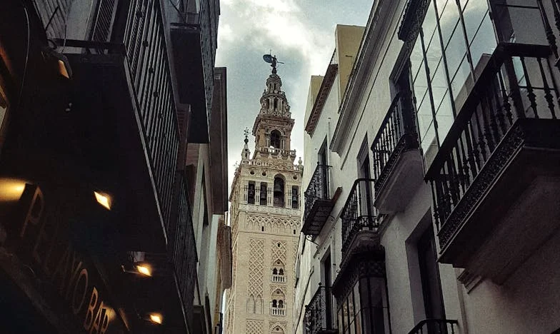 Minęło prawie pięć lat od rozwodu mojego męża, ale teściowa wciąż nie daje nam żyć – czy rodzina może zniszczyć szczęście?