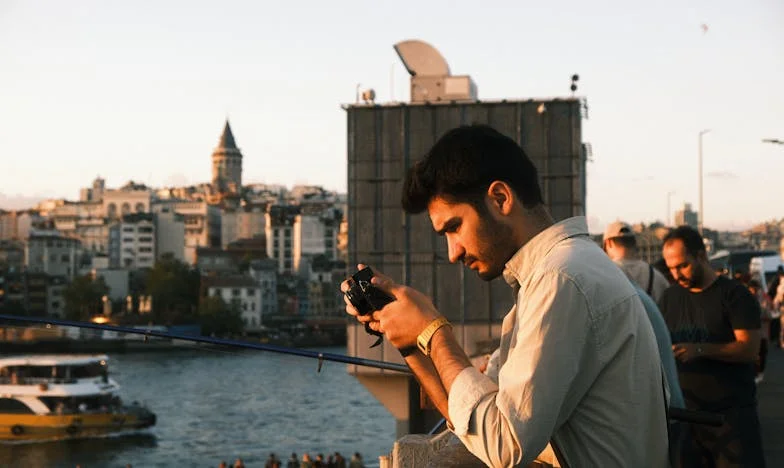 „Przyjechaliśmy po ciebie”: Jak moje przyjaciółki wyciągnęły mnie z otchłani