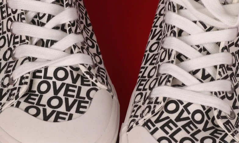 Siedemdziesiąt lat i jedna noc: Czy warto było spełnić własne marzenie kosztem rodziny?