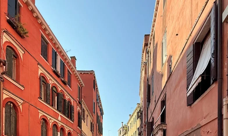 "Mamo, to jest moja córka" – Gdy mój syn stanął w drzwiach z niemowlęciem na rękach, świat mi się zawalił