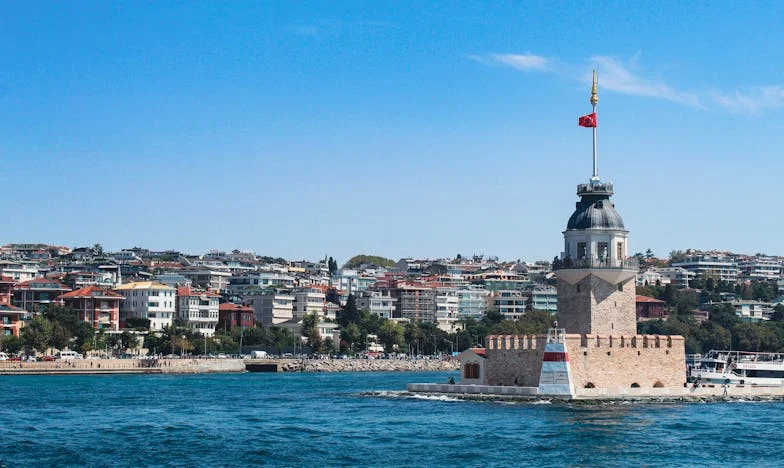 Między ciszą a krzykiem: Dziennik Marii z warszawskiego blokowiska