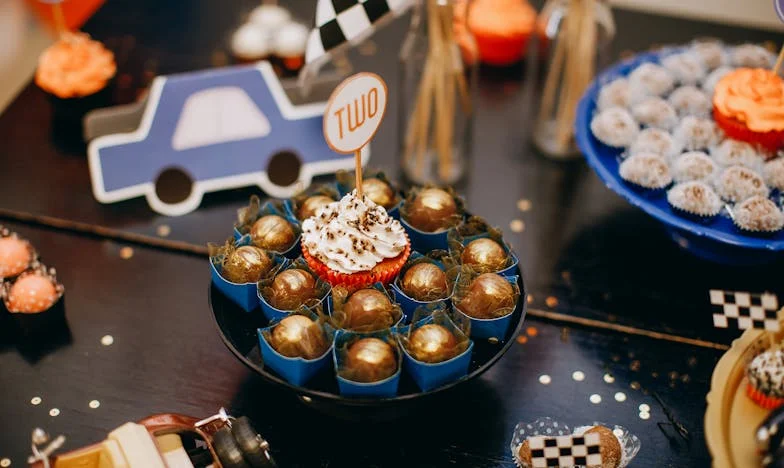 Pod powierzchnią: Tajemnica, która rozdarła naszą rodzinę – moje życie po odkryciu rodzinnej zdrady