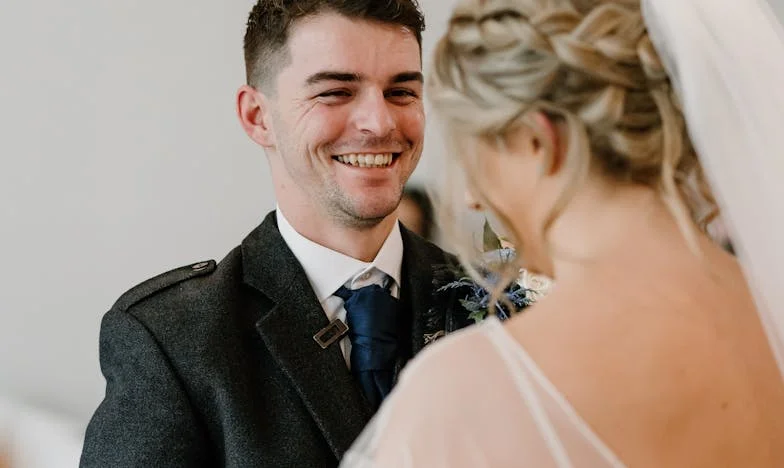 Ciężar zdrady: Miłość, która boli i leczy