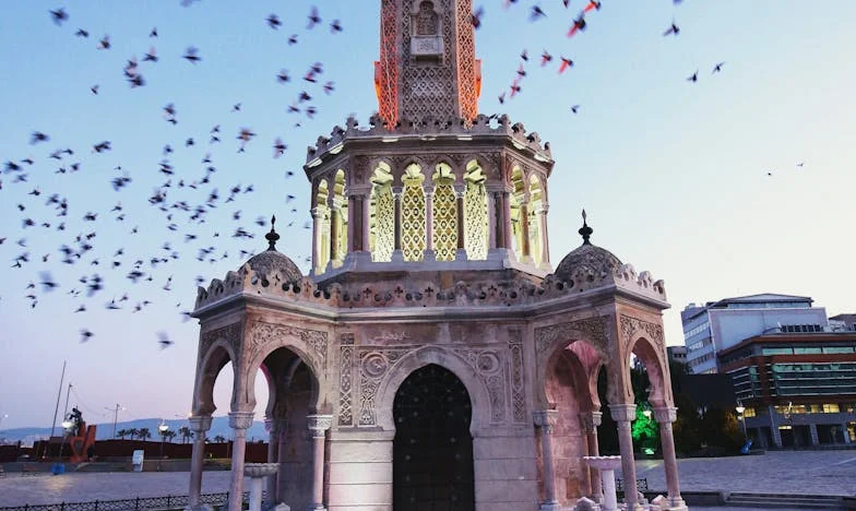 Kuchenne odkrycie: prawda, która zniszczyła zaręczyny – historia z polskiego bloku