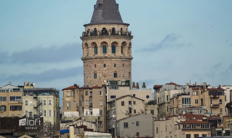 „To nie bar mleczny, Zuzia!” – Jak moja lodówka stała się stołówką osiedla i kiedy powiedziałam dość?