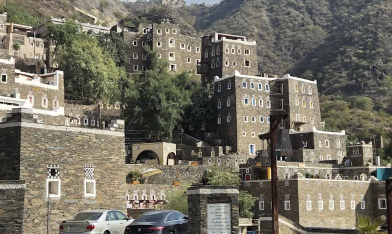 Za Szklaną Ścianą: Moja Walka o Prawdziwą Rodzinę w Świecie Pozorów