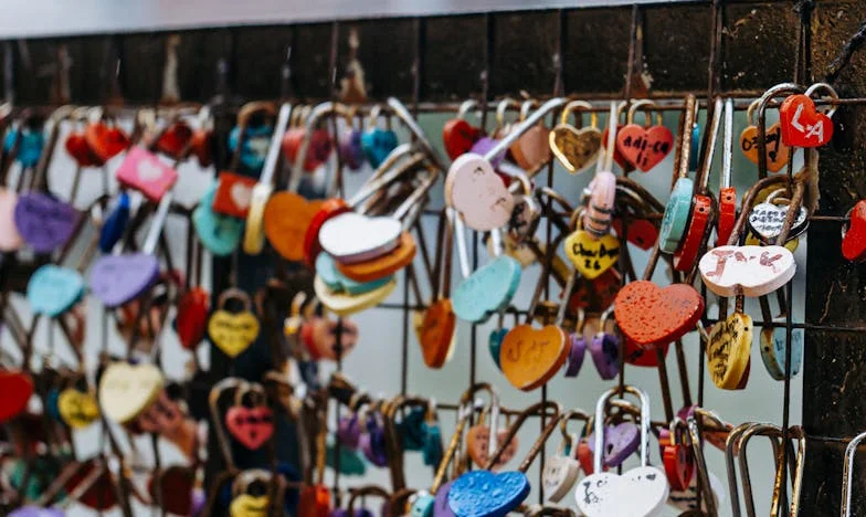 Zdrada przy stole: Jak odkryłam, że mąż woli obiady u swojej mamy niż wspólne życie ze mną