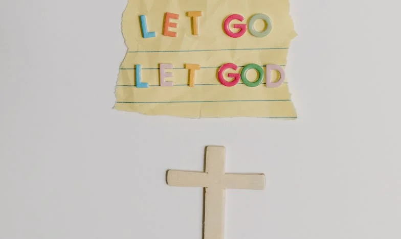 Kiedy wróciłam do domu, w moim łóżku spał obcy: Warszawska opowieść o rodzinie, zdradzie i granicach wytrzymałości