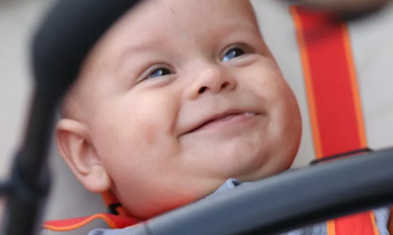 „Wstań i zrób mi kawę!” – Jak mój zięć w dwa tygodnie wywrócił nasze życie do góry nogami i zmusił mnie do postawienia granic