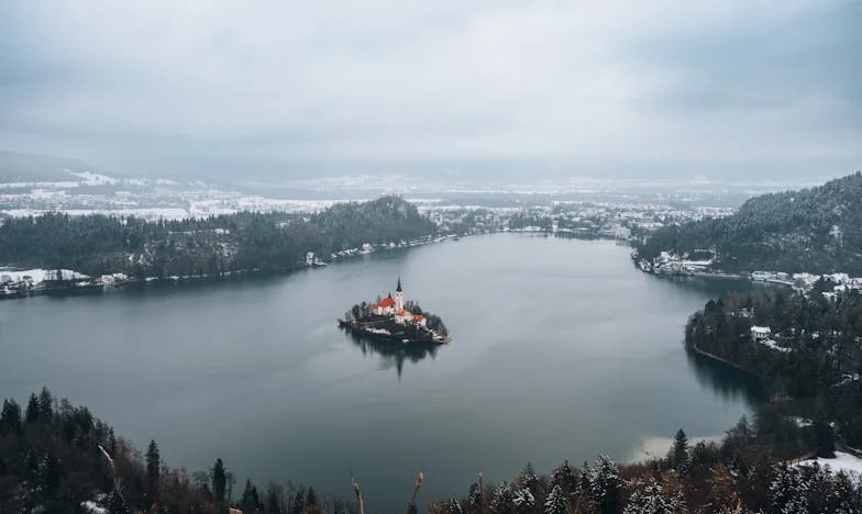 Między dwoma światami: Opowieść matki, która nie może zobaczyć swojego wnuka