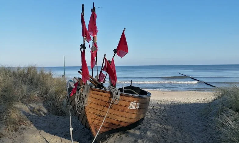 Mój mąż ukradł moją kartę i zabrał kochankę na wakacje. To, co wydarzyło się na lotnisku, zmieniło wszystko…