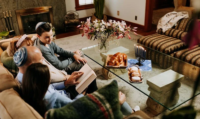 Nie wiem, co robić: Mój syn chce się ożenić i zamieszkać z nami, choć wciąż studiuje