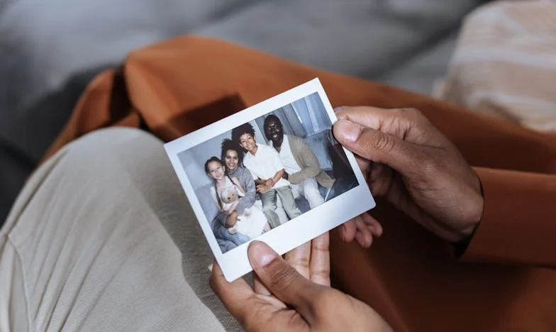 Czy jestem tylko bankomatem? – Moja walka o szacunek i miłość w rodzinie, którą utrzymywałam przez lata