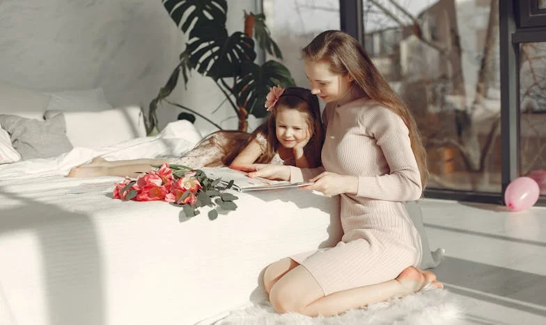 Kiedy Marek Wyjechał w Delegację, Halina Wyrzuciła Mnie z Domu